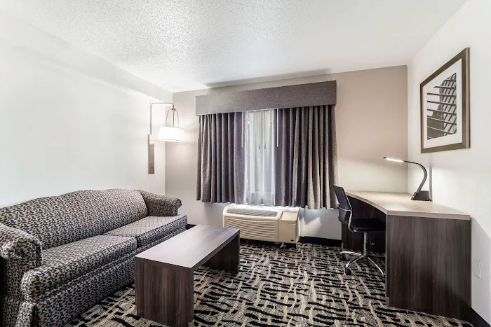 Quality Inn & Suites Augusta I-20 5