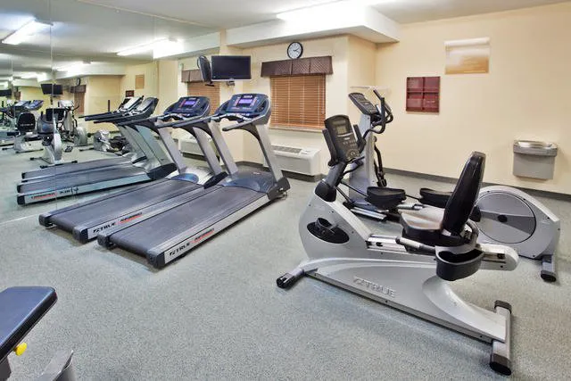 Candlewood Suites Augusta, an IHG Hotel 4