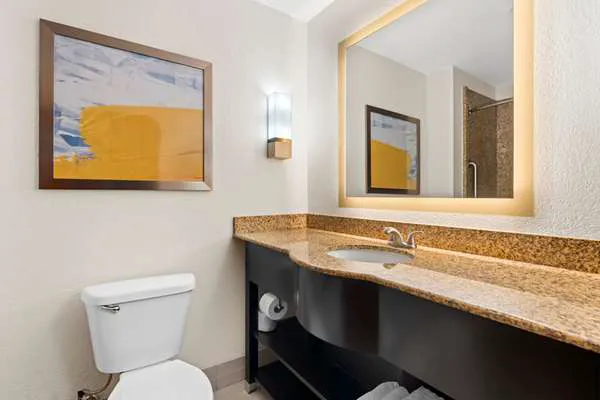 Comfort Suites Augusta Riverwatch 4