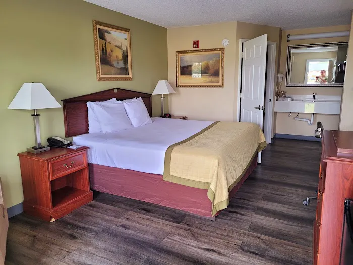 Baymont by Wyndham Hickory 4