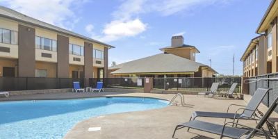 Quality Suites Hickory South