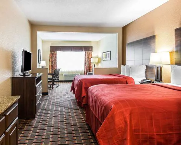 Quality Suites Hickory South 4