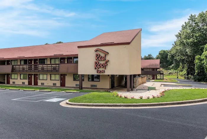 Red Roof Inn Hickory 4