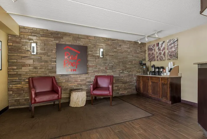 Red Roof Inn Hickory 4
