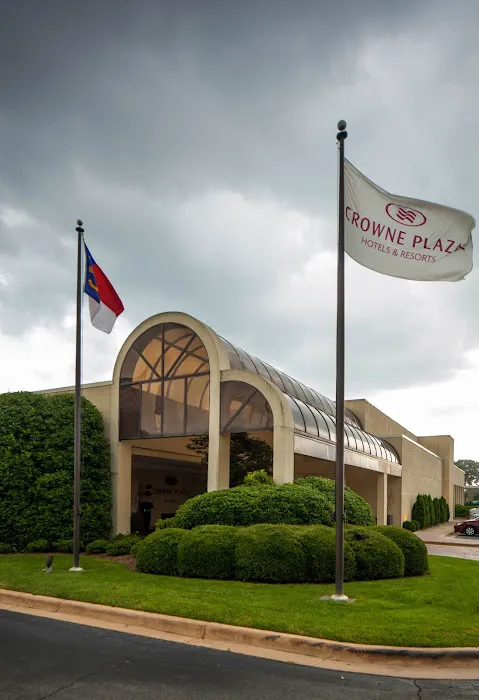 Crowne Plaza Hickory by IHG 4