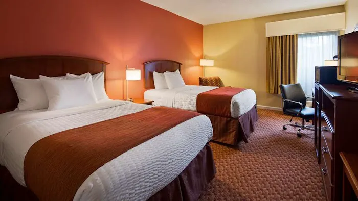 Best Western Hickory 4
