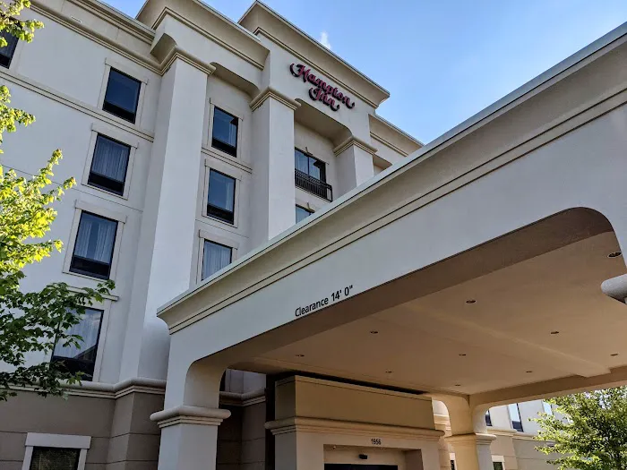 Hampton Inn Hickory 4