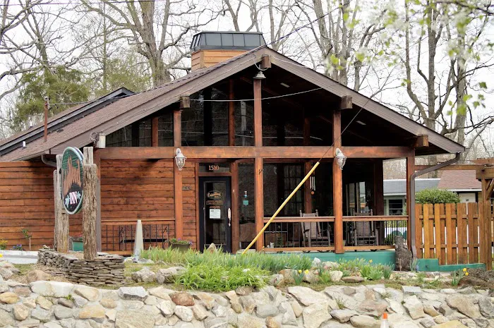 CedarWood Inn 4