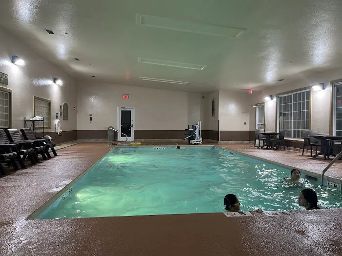 Quality Inn & Suites Hendersonville - Flat Rock 4