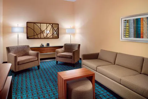 Fairfield Inn & Suites Hendersonville Flat Rock 4