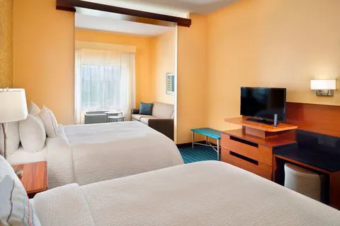 Fairfield Inn & Suites Hendersonville Flat Rock 4