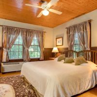 Highland Lake Inn & Resort ico