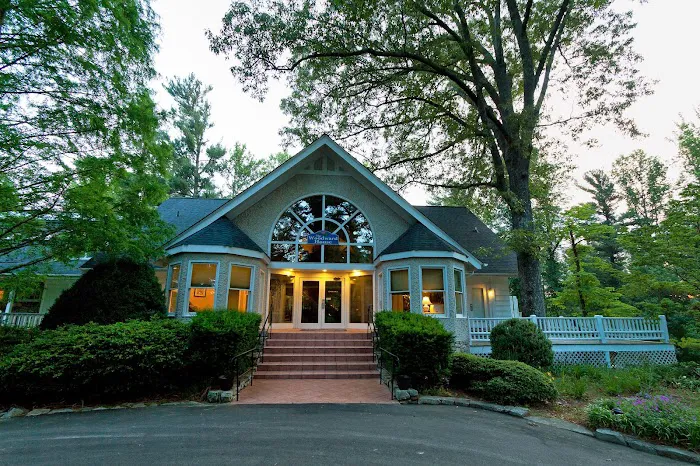Highland Lake Inn & Resort 4