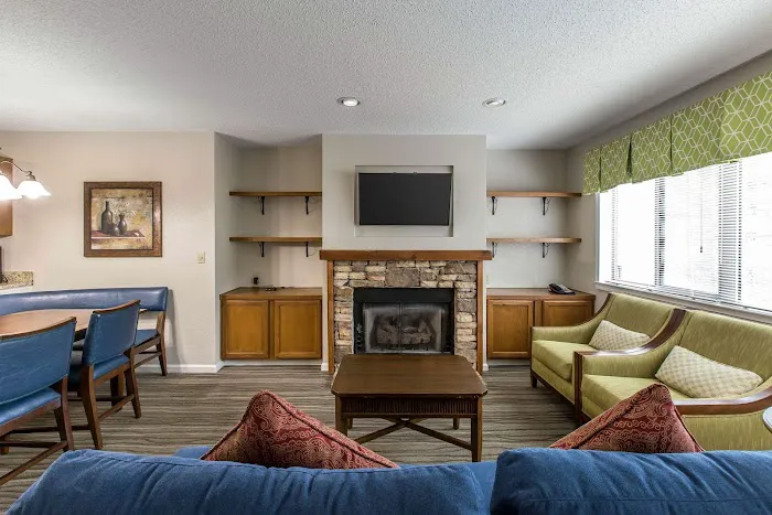 Bluegreen Vacations Mountain Loft Resort 4