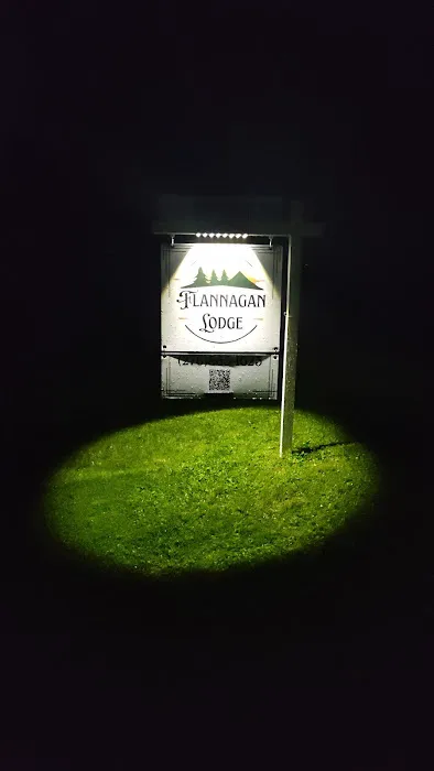 Flannagan Lodge 4