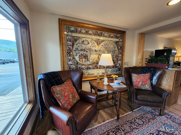 The Inn at Shady Lawn 4