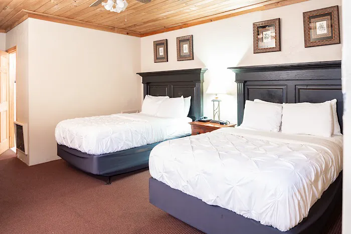 The Ridgeway Inn 4