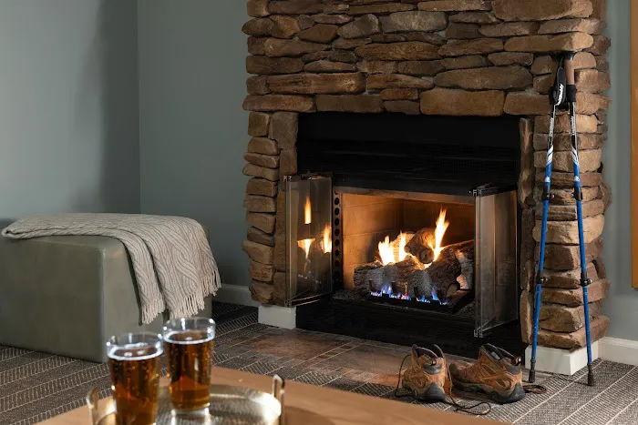 Meadowbrook Inn 4
