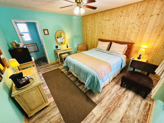 Alpine Village Inn 4