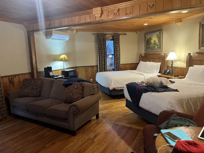 Village Inn of Blowing Rock 4
