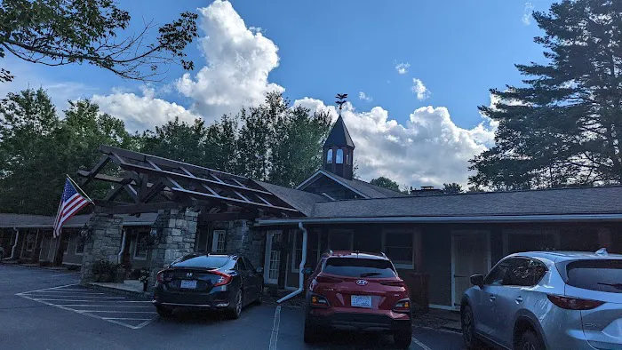 Village Inn of Blowing Rock 4