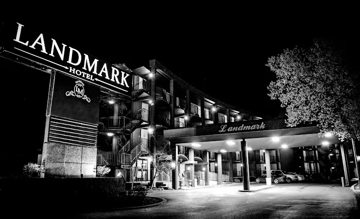 The Landmark Hotel 4
