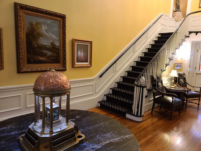 The Martha Washington Inn & Spa 4