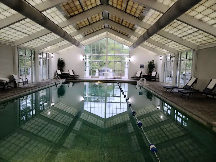 The Martha Washington Inn & Spa 4
