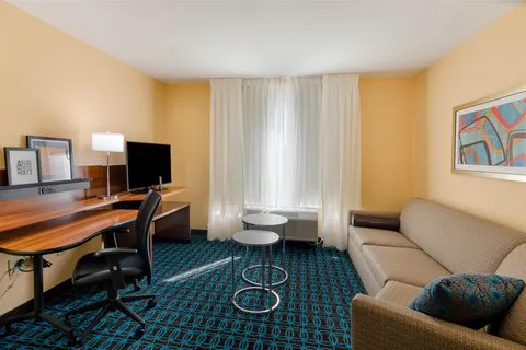 Fairfield Inn & Suites Abingdon 4