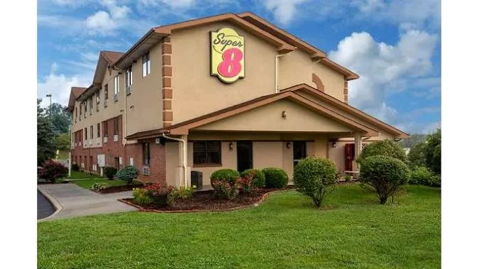 Super 8 by Wyndham Abingdon VA 4