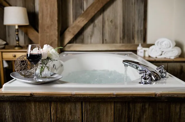 The Mast Farm Inn 4