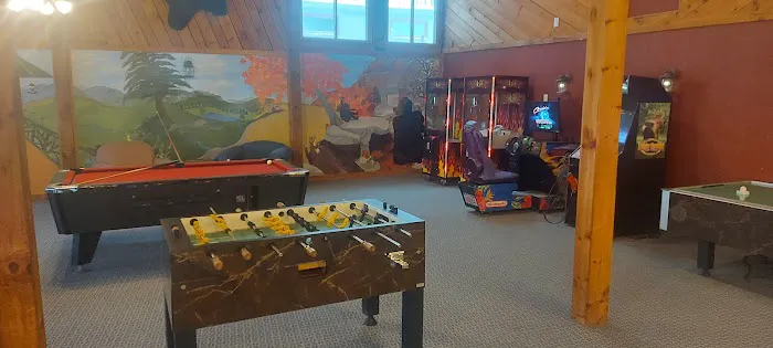 Family-Oriented Lodge in Blue Ridge Mountains - One Bedroom Lodge #1 4