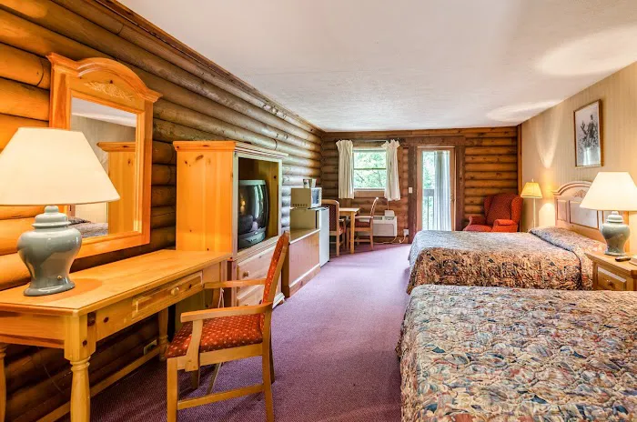Master Hosts Resorts - Highland Hills Cabins, NC 4