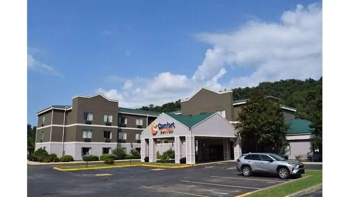 Comfort Suites Prestonsburg West 4