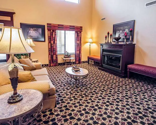 Comfort Suites Prestonsburg West 4