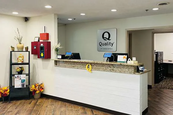 Quality Inn & Suites Prestonsburg next to Mountain Arts Center 4