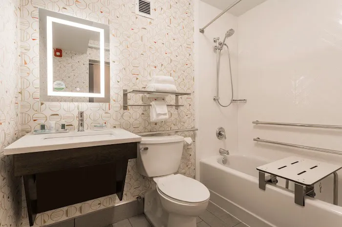 Holiday Inn Boone - University Area by IHG 4