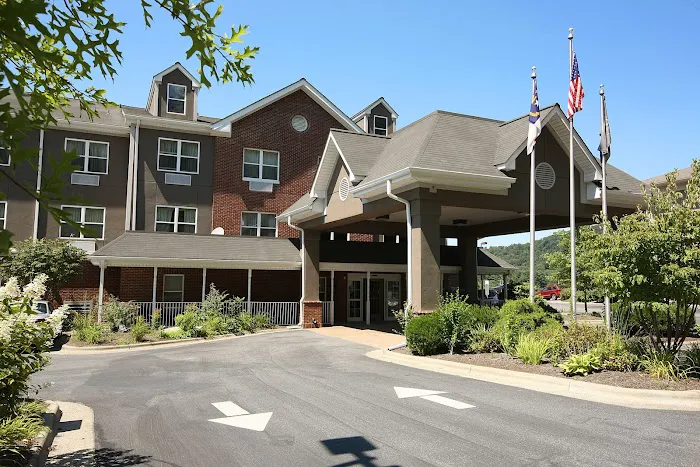 Country Inn & Suites by Radisson, Boone, NC 4