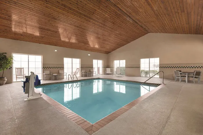 Country Inn & Suites by Radisson, Boone, NC 4