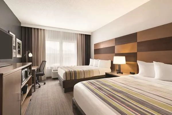Country Inn & Suites by Radisson, Boone, NC 4