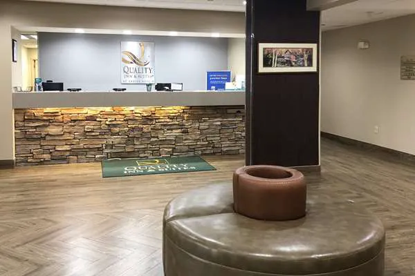 Quality Inn & Suites Boone - University Area 4