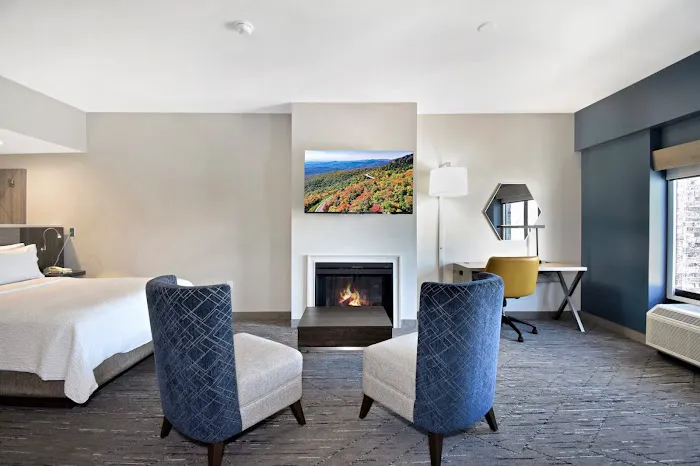 Holiday Inn Express Boone by IHG 4