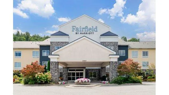 Fairfield Inn & Suites Boone 4
