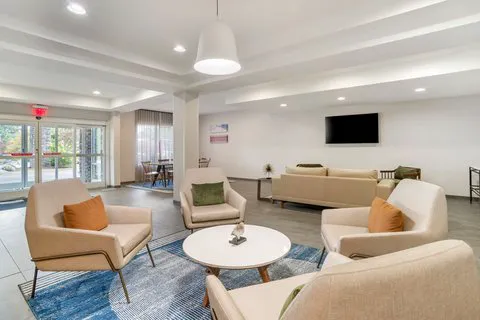 Fairfield Inn & Suites Boone 4