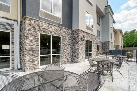 Fairfield Inn & Suites Boone 4