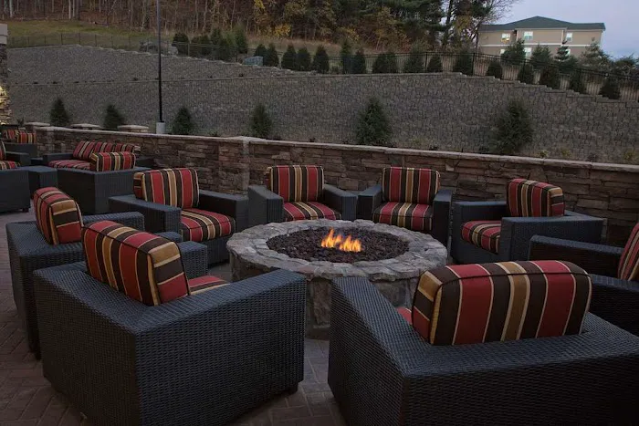 Hampton Inn & Suites Boone 4