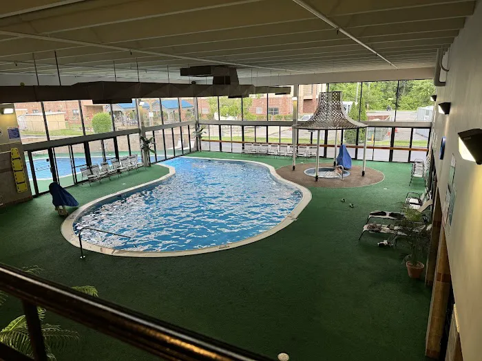 Ramada by Wyndham Paintsville Hotel & Conference Center 4