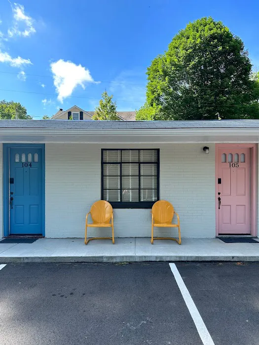 Blue Ridge Tourist Court 4