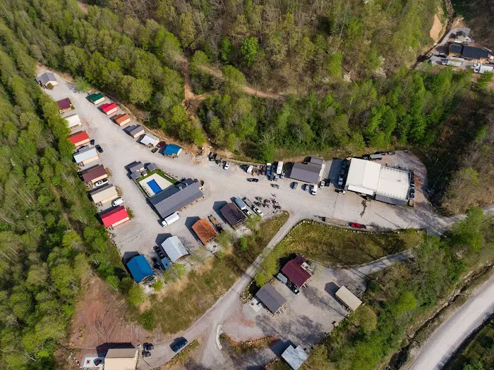 Devil's Backbone Adventure Resort 4