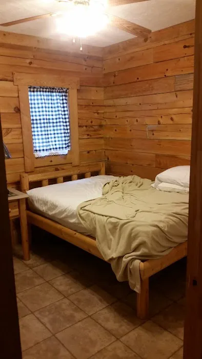 Twin Hollow Campground and Cabins 4